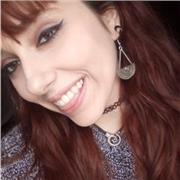Profesor de español nativo. Estudios en filología hispánica y estudiante de comunicación audiovisual y periodismo